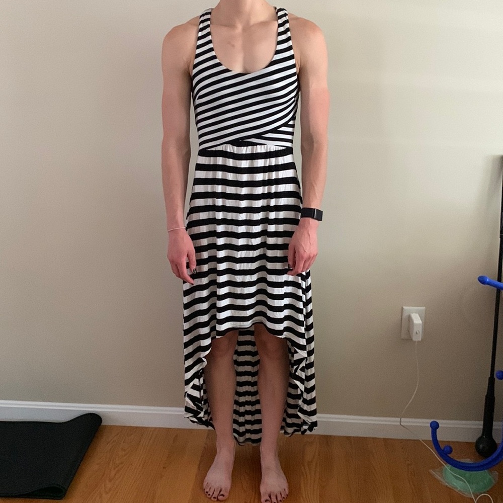 Bebe High low maxi dress